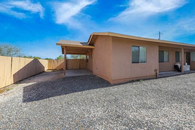 2635 N Fontana Ave in Tucson, AZ - Building Photo - Building Photo