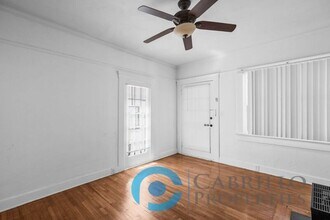 421 Juniper St in San Diego, CA - Building Photo - Building Photo