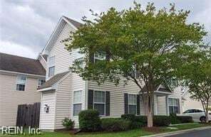 1644 Wynd Crest Way in Virginia Beach, VA - Building Photo