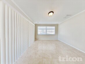 2166 Timber Ln in Clearwater, FL - Building Photo - Building Photo