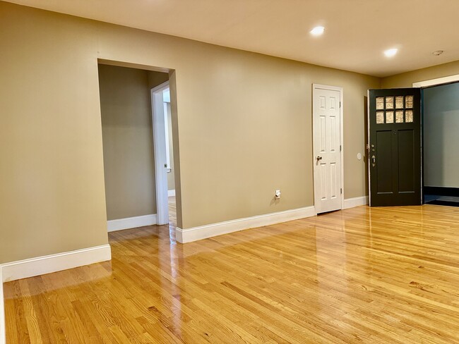 property at 76 Egmont St