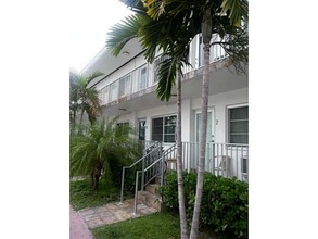 1101 Euclid Ave in Miami Beach, FL - Building Photo - Building Photo