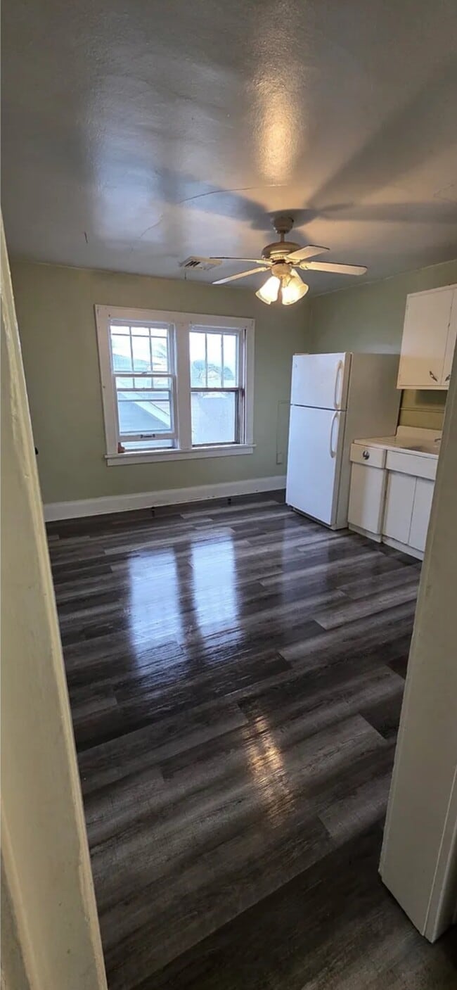 5536 33rd Ave, Unit Upper in Kenosha, WI - Building Photo - Building Photo