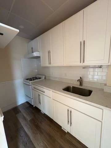 property at 20 Coral Ave