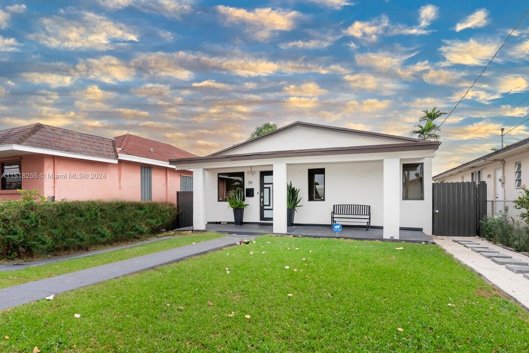 511 NW 59th Ave, Unit 2 in Miami, FL - Building Photo