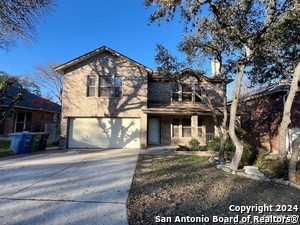 9165 Ridge Path in San Antonio, TX - Building Photo