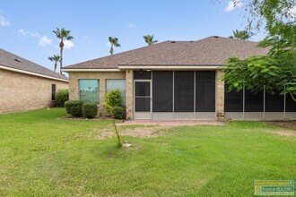 42 Torrey Pines Dr in Laguna Vista, TX - Building Photo - Building Photo