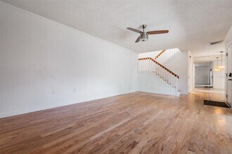 2710 4th Ct in Palm Harbor, FL - Building Photo - Building Photo