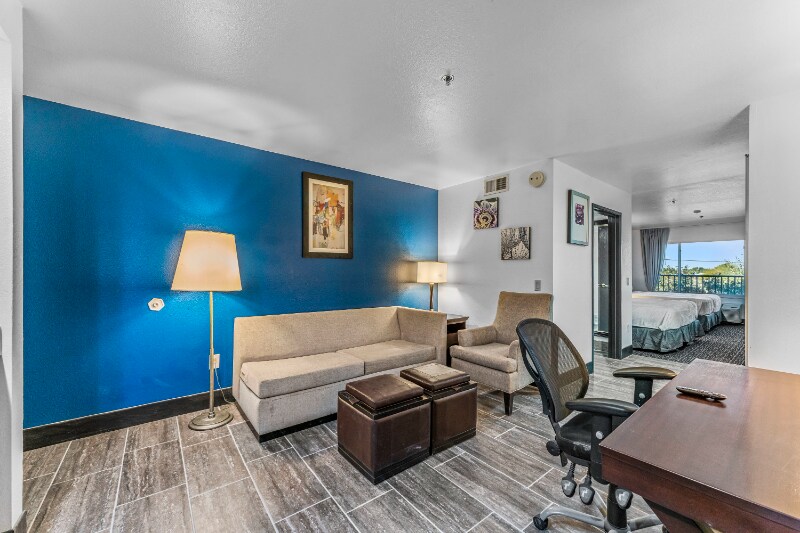 2301 E Southern Ave in Tempe, AZ - Building Photo