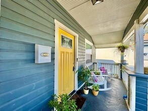 911 E 28th Ave in Tampa, FL - Building Photo - Building Photo
