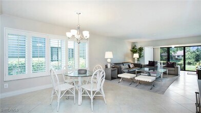 1545 Oyster Catcher Point in Naples, FL - Foto de edificio - Building Photo