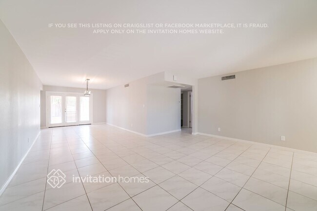 4509 W Palo Verde Ave in Glendale, AZ - Foto de edificio - Building Photo