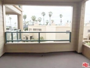 140 The Village in Redondo Beach, CA - Building Photo - Building Photo