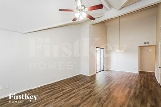 2404 Busch Dr in Arlington, TX - Building Photo - Building Photo