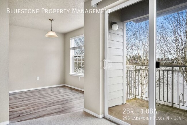 property at 295 Lakepoint Pl N