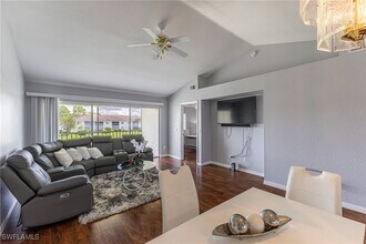 420 Belina Dr in Naples, FL - Building Photo - Building Photo