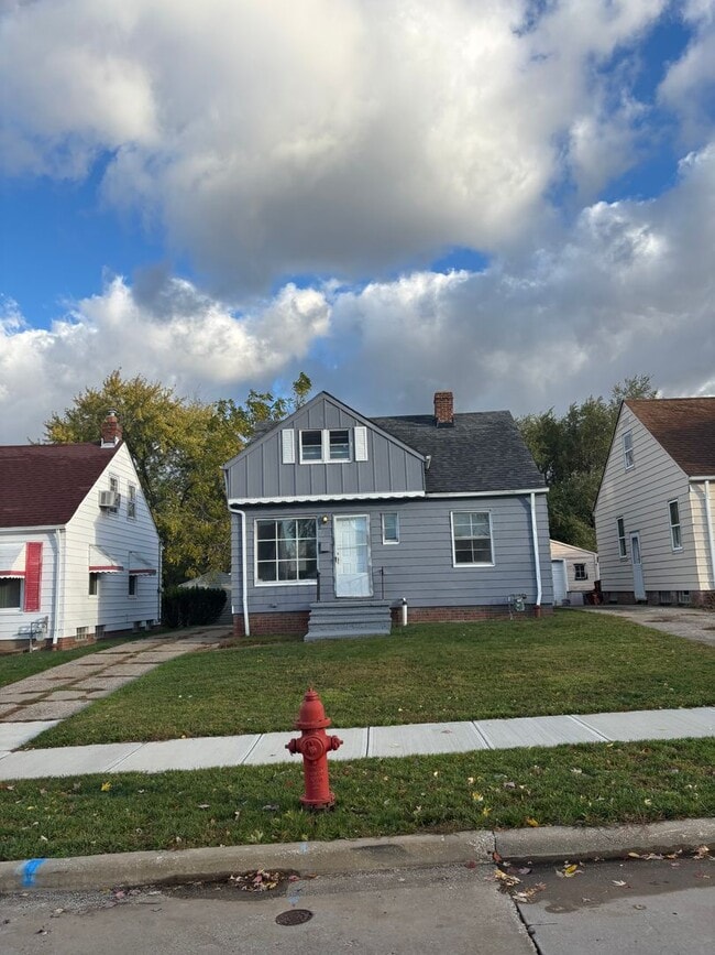 property at 19261 Stockton Ave