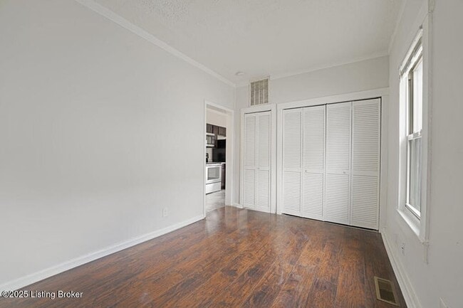 property at 1312 Lillian Ave