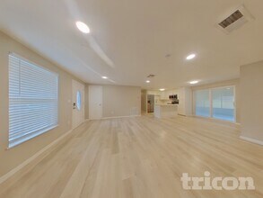 1124 Jadewood Ave in Clearwater, FL - Building Photo - Building Photo