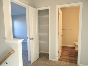 19 Cobblestone Ct in Stevens, PA - Foto de edificio - Building Photo