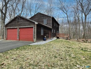 1315 Purchase Brook Rd in Southbury, CT - Building Photo - Building Photo