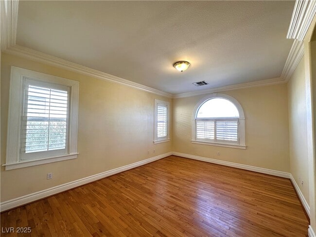 property at 271 Tayman Park Ave