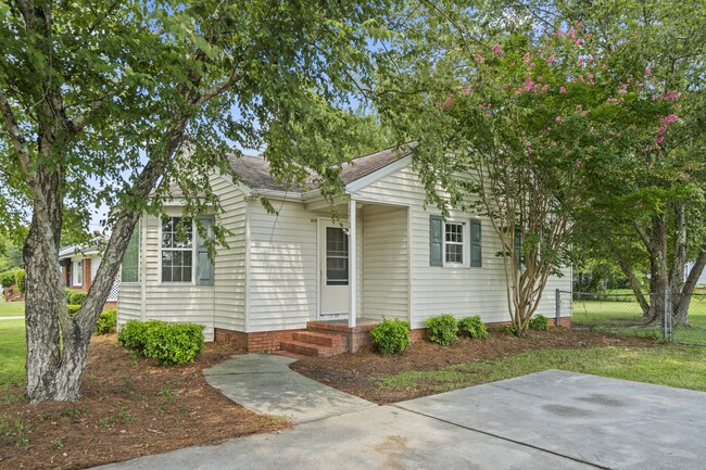 property at 172 S Aiken Dr