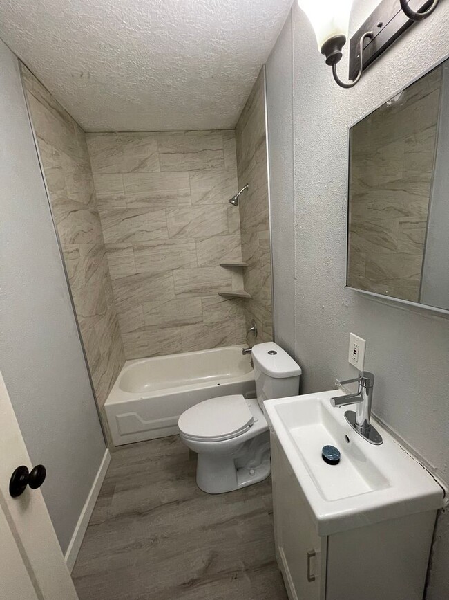 1422 Glendale Blvd in Sioux City, IA - Building Photo - Building Photo