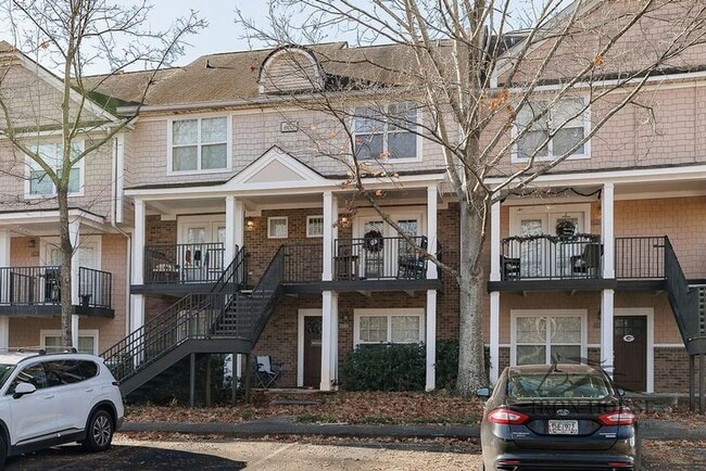 property at 1035 Barnett Shoals Rd