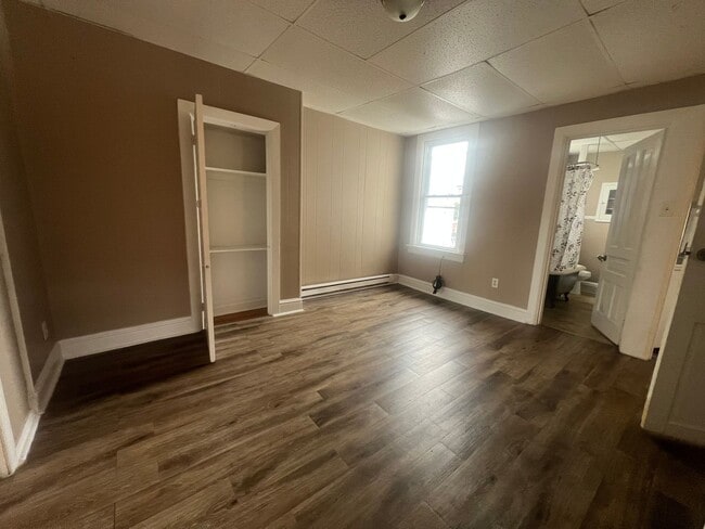 property at 644 W Market St