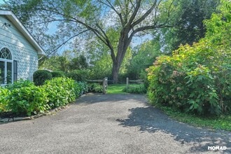 15 White Lands Rd in Stone Ridge, NY - Building Photo - Building Photo
