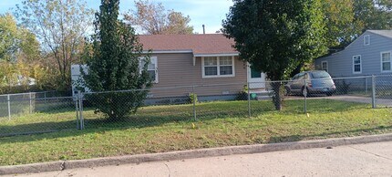 548 E Woodrow St in Tulsa, OK - Building Photo - Building Photo