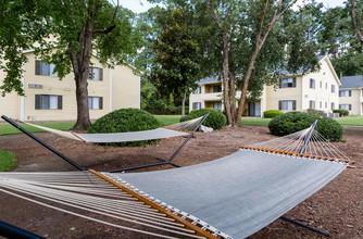 Colony Village in New Bern, NC - Building Photo - Other