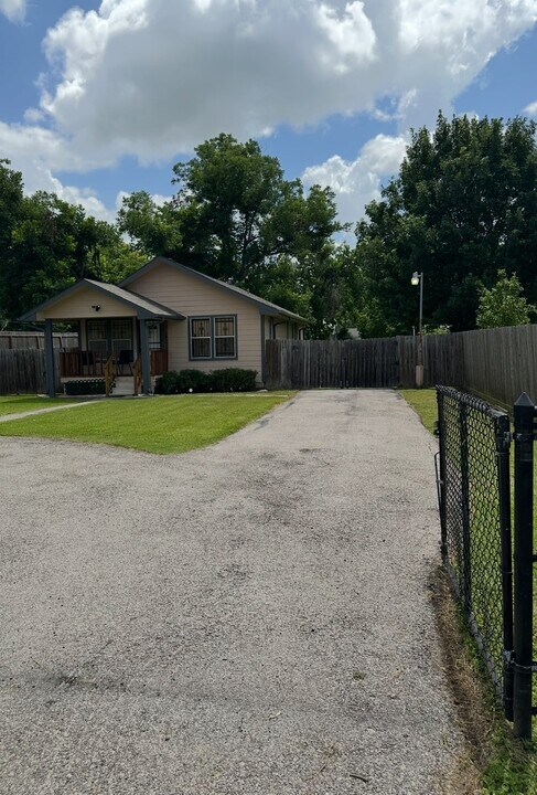 3914 Kashmere St in Houston, TX - Building Photo