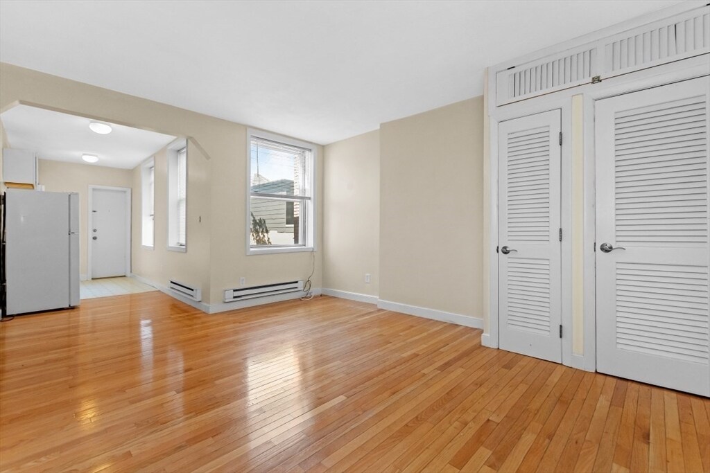 164 Salem St in Boston, MA - Building Photo