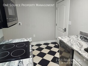 2351 Felicity Cir in Winston-Salem, NC - Foto de edificio - Building Photo