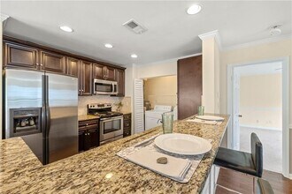 610 Mill Pond Dr in Smyrna, GA - Building Photo - Building Photo