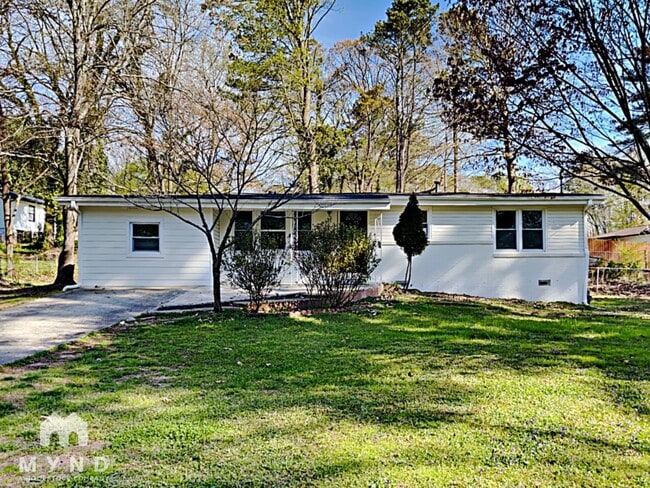 property at 682 Milford Dr SW