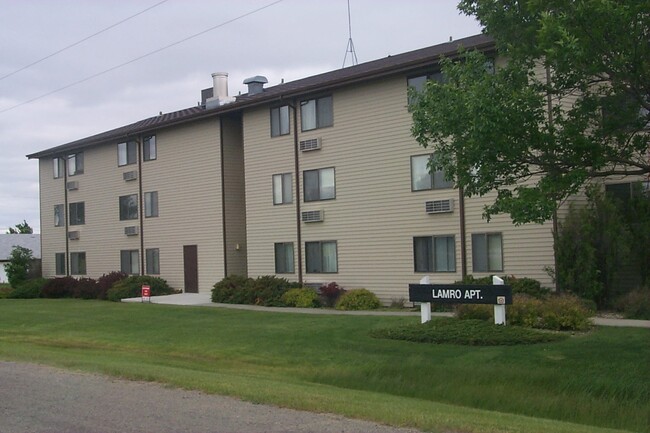 Lamro Apartments in Winner, SD - Building Photo - Building Photo