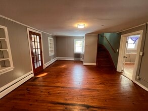 4855 Sandy Point Rd, Unit A - Main House in Prince Frederick, MD - Building Photo - Building Photo