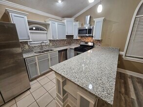 204 Brandywine Rd, Unit Unit B in Savannah, GA - Building Photo - Building Photo