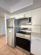 12231 N 21st Ave in Phoenix, AZ - Building Photo - Building Photo