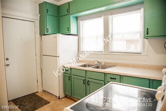 703 Egleston Ave-Unit -1 in Kalamazoo, MI - Building Photo - Building Photo