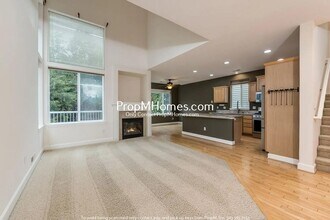 15822 SW Cherrywood Ln in Tigard, OR - Building Photo - Building Photo