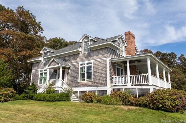 3 Wilson Ave in Old Saybrook, CT - Foto de edificio - Building Photo