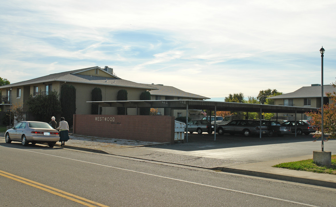 Westwood Apartments in Redding, CA - Building Photo