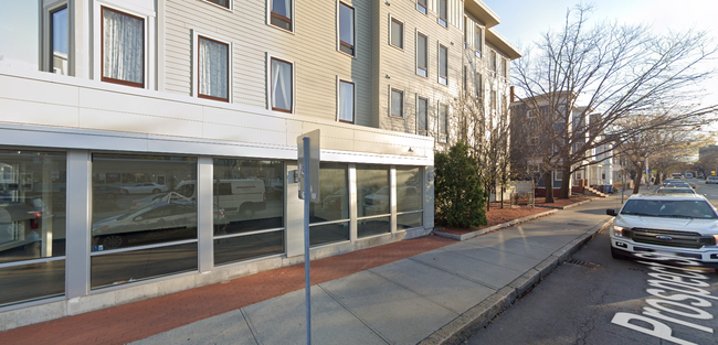 168 Hampshire St, Unit 4A in Cambridge, MA - Foto de edificio - Building Photo