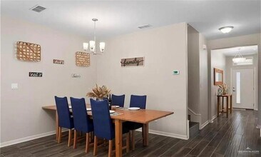 13 Cascada Bnd Rd in McAllen, TX - Building Photo - Building Photo