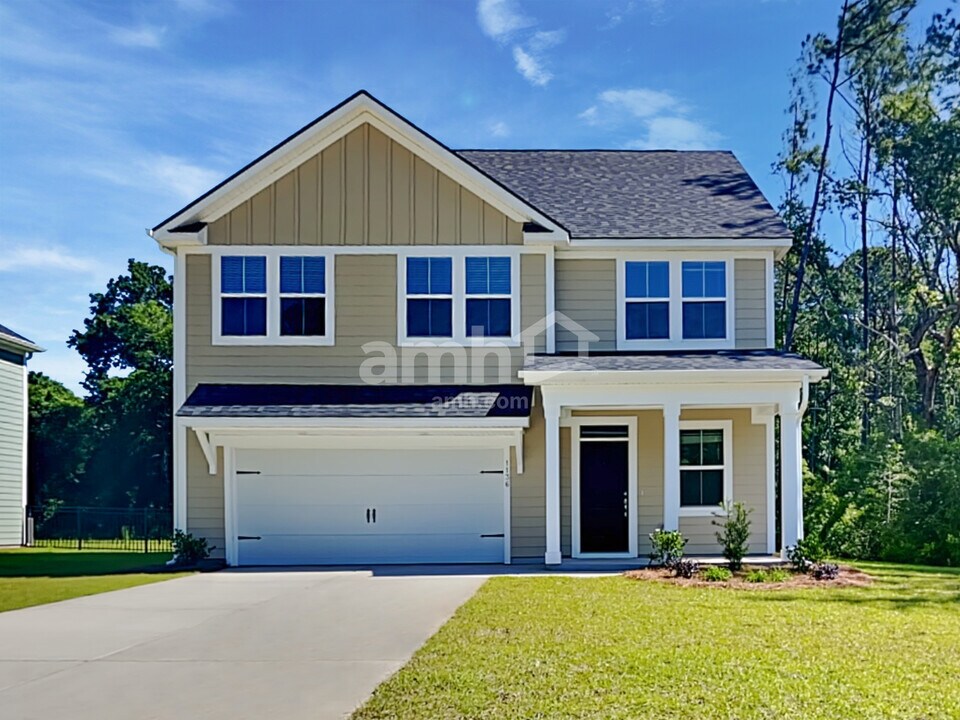 1136 Alice Smalls Rd in Mount Pleasant, SC - Foto de edificio