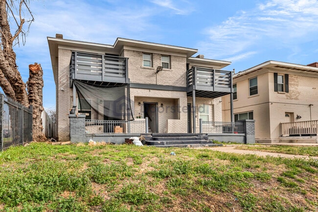 2735 Purington Ave, Unit Apt 20 in Fort Worth, TX - Foto de edificio - Building Photo